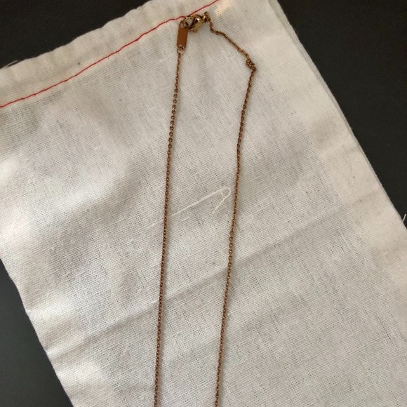 Short Necklace - Picture 2 of 2